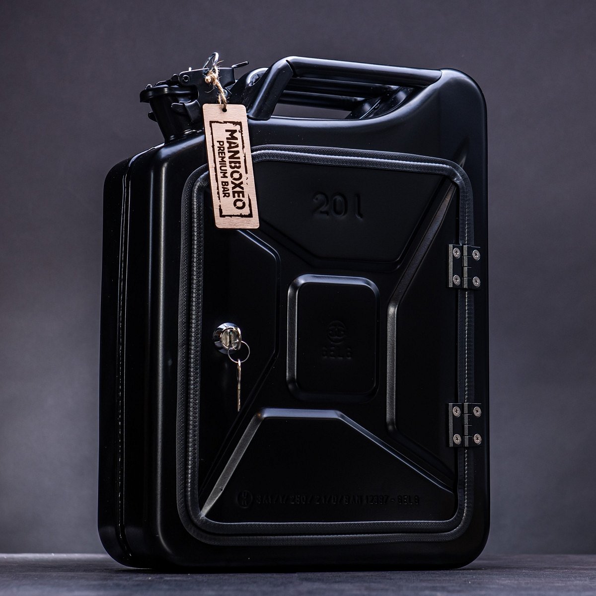 Prázdný Manboxeo Kanystr bar Černý | Dárek pro muže, tátu, dědu k narozeninám, výročí, svátku | Dárkový Kanystrbar s alkoholem