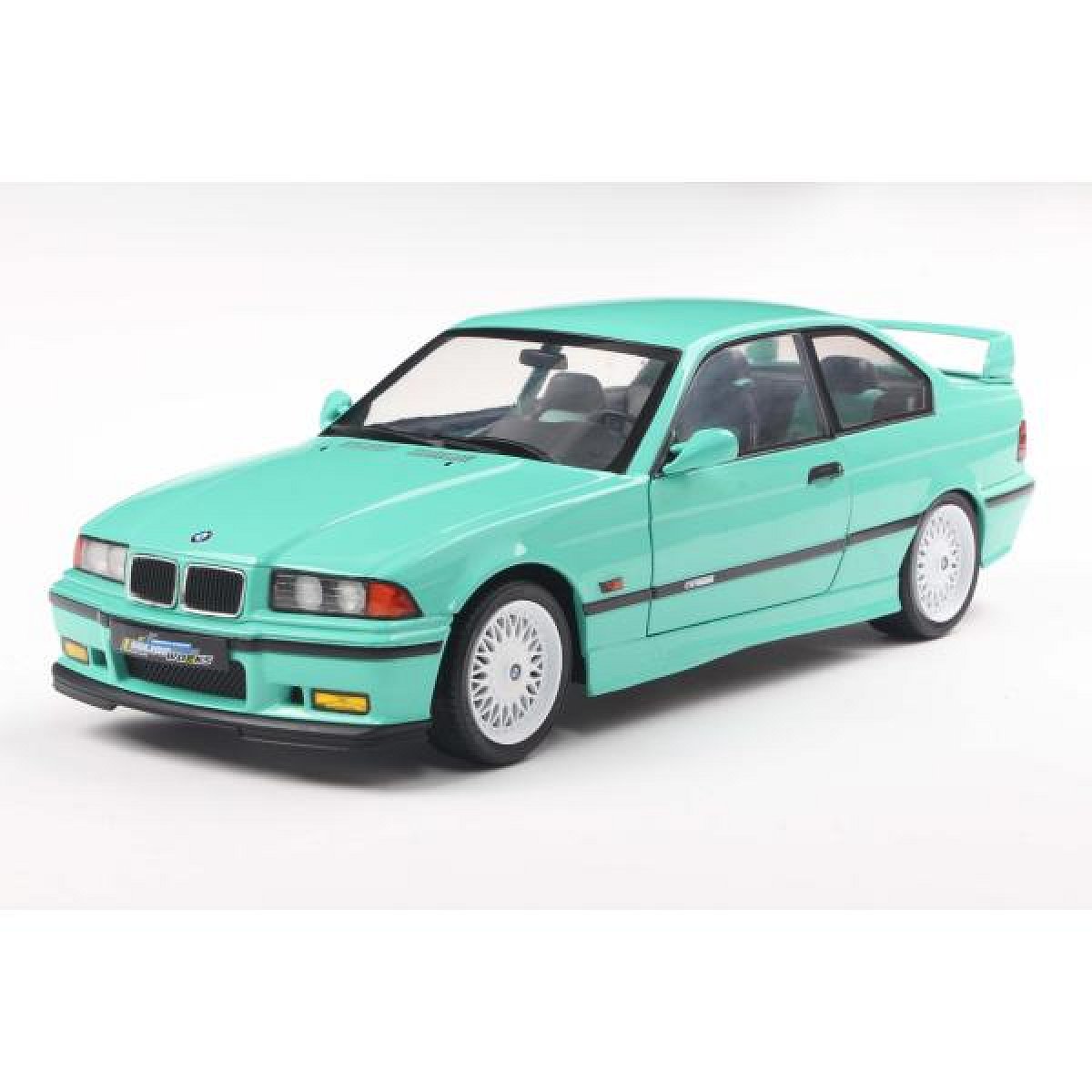 1:18 BMW E36 M3 COUPE SOLIDO WORKS MINT GREEN 1991