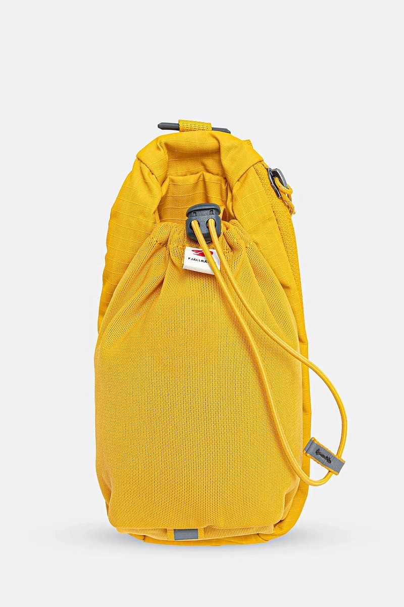 Kapsa na láhev Fjallraven Abisko žlutá barva, F23100177-161