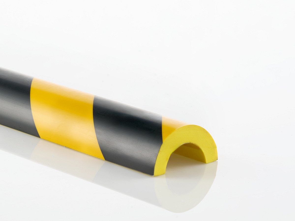 Polyuretanový varovný profil C 50x25 (1ks=1m)