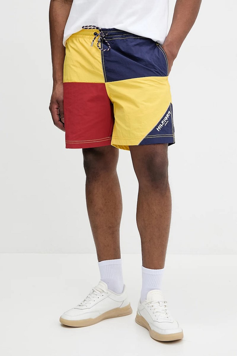Kraťasy Tommy Hilfiger SAILING pánské, žlutá barva, MN0MN00015
